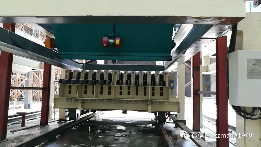 �������a(ch��n)���Ԅ�(d��ng)���ϙC(j��)